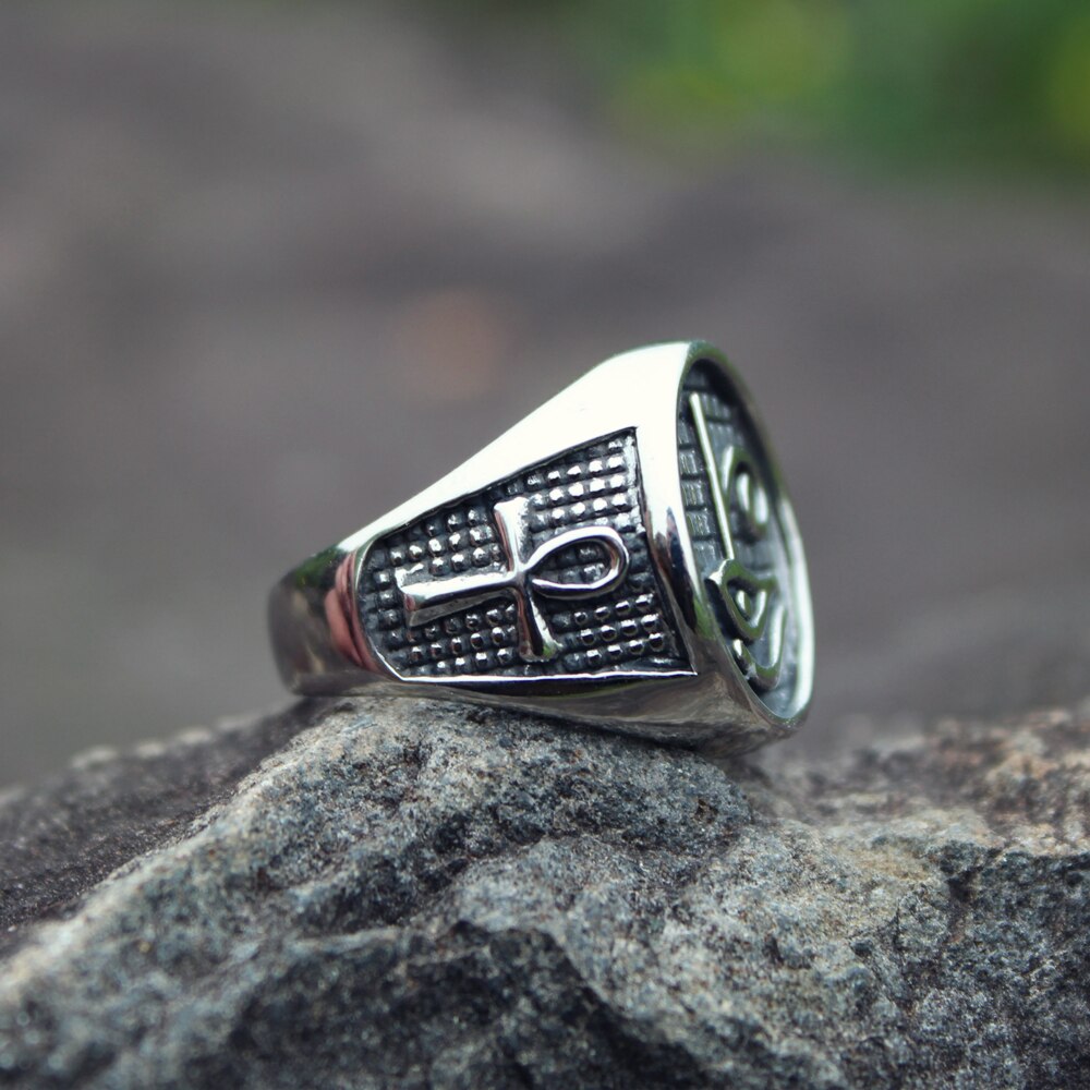 Eye of Horus Ring